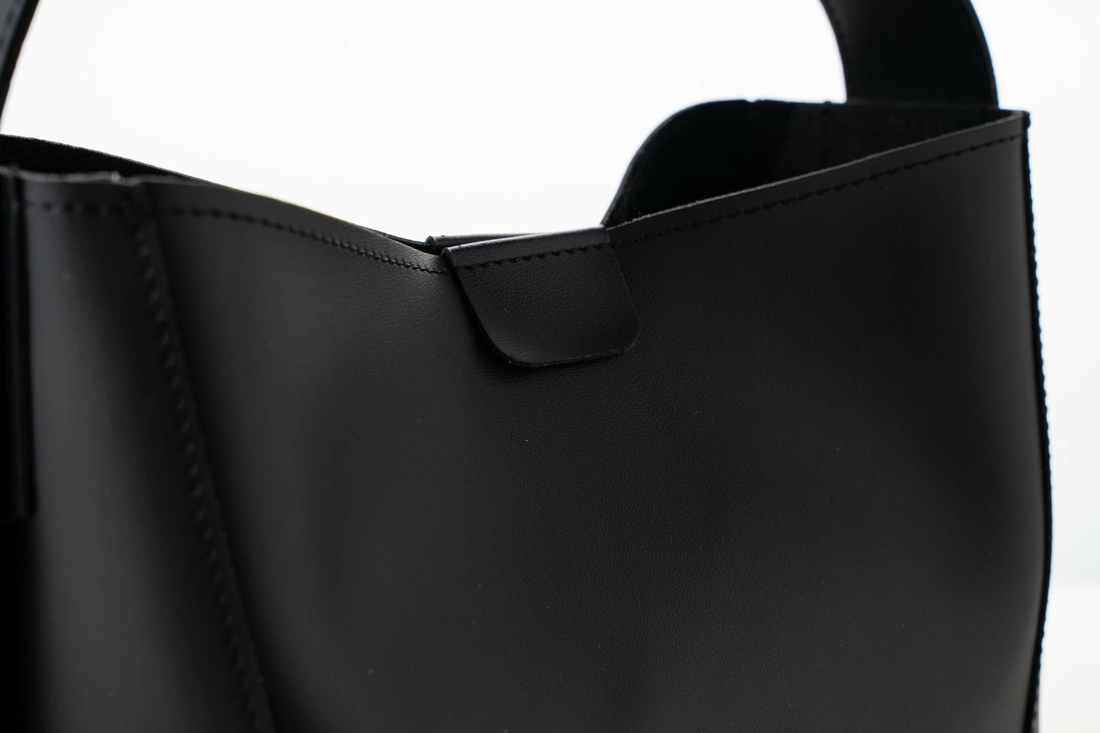 Çantë krahu Lucky Bees, 925, e zezë