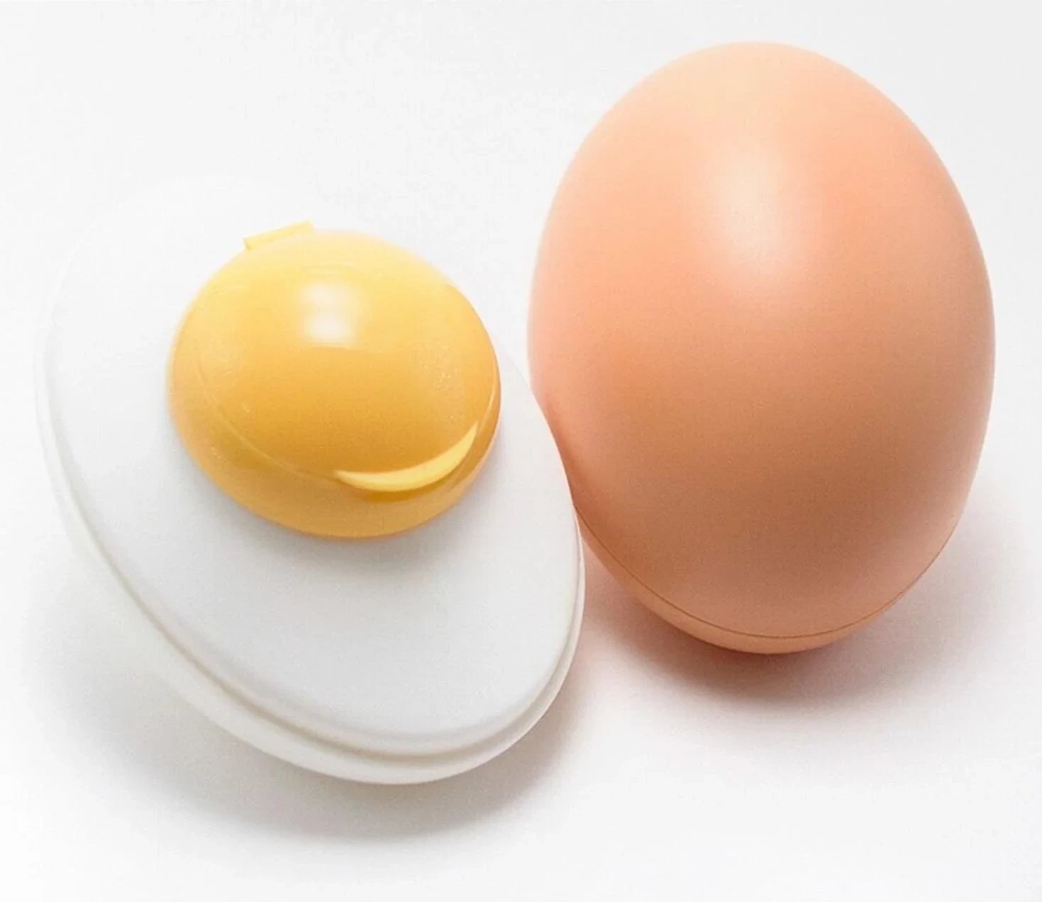 Shkumë pastruese fytyre Holika Egg Skin 140ml