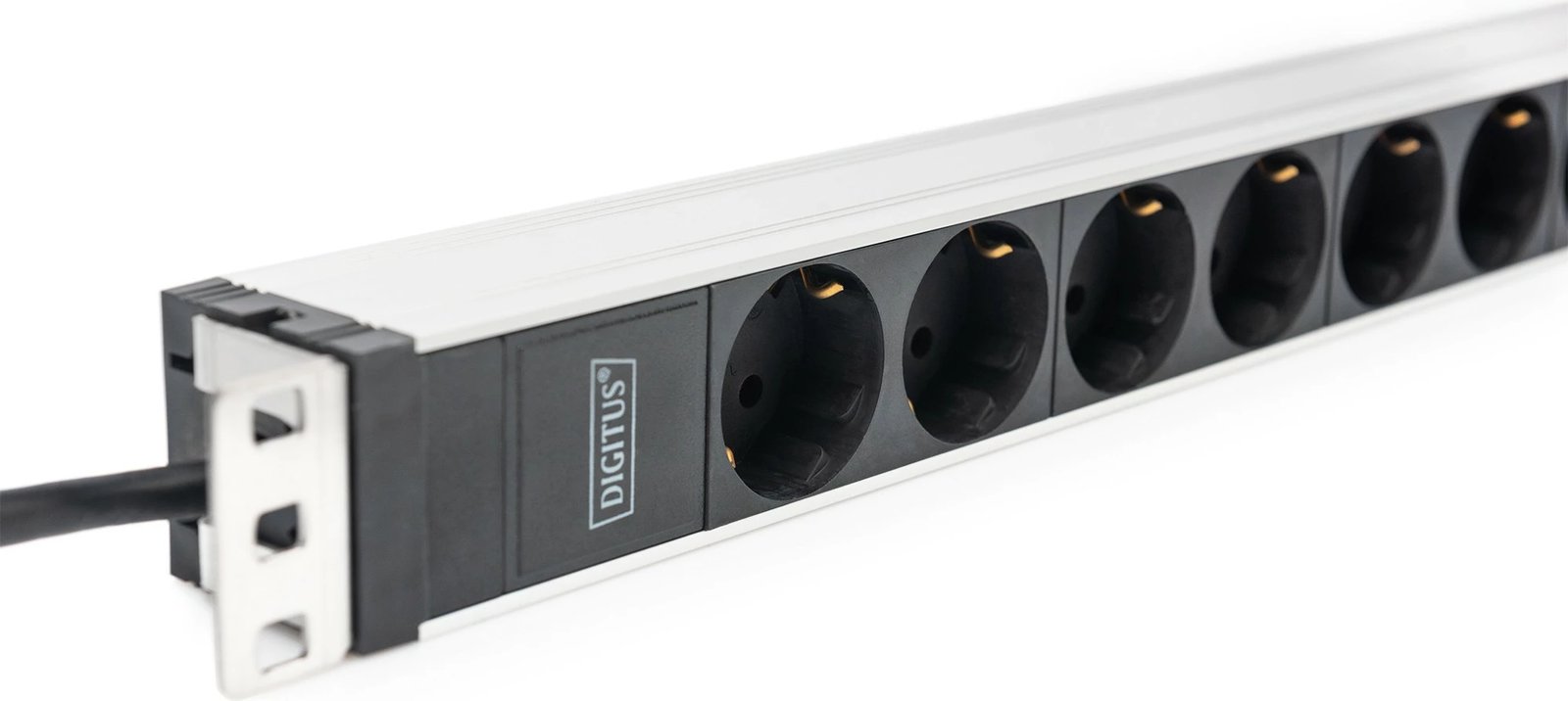 PDU alumini Digitus 1U, 8x prizë Schutzkontakt, 16A, 230V, rackmount