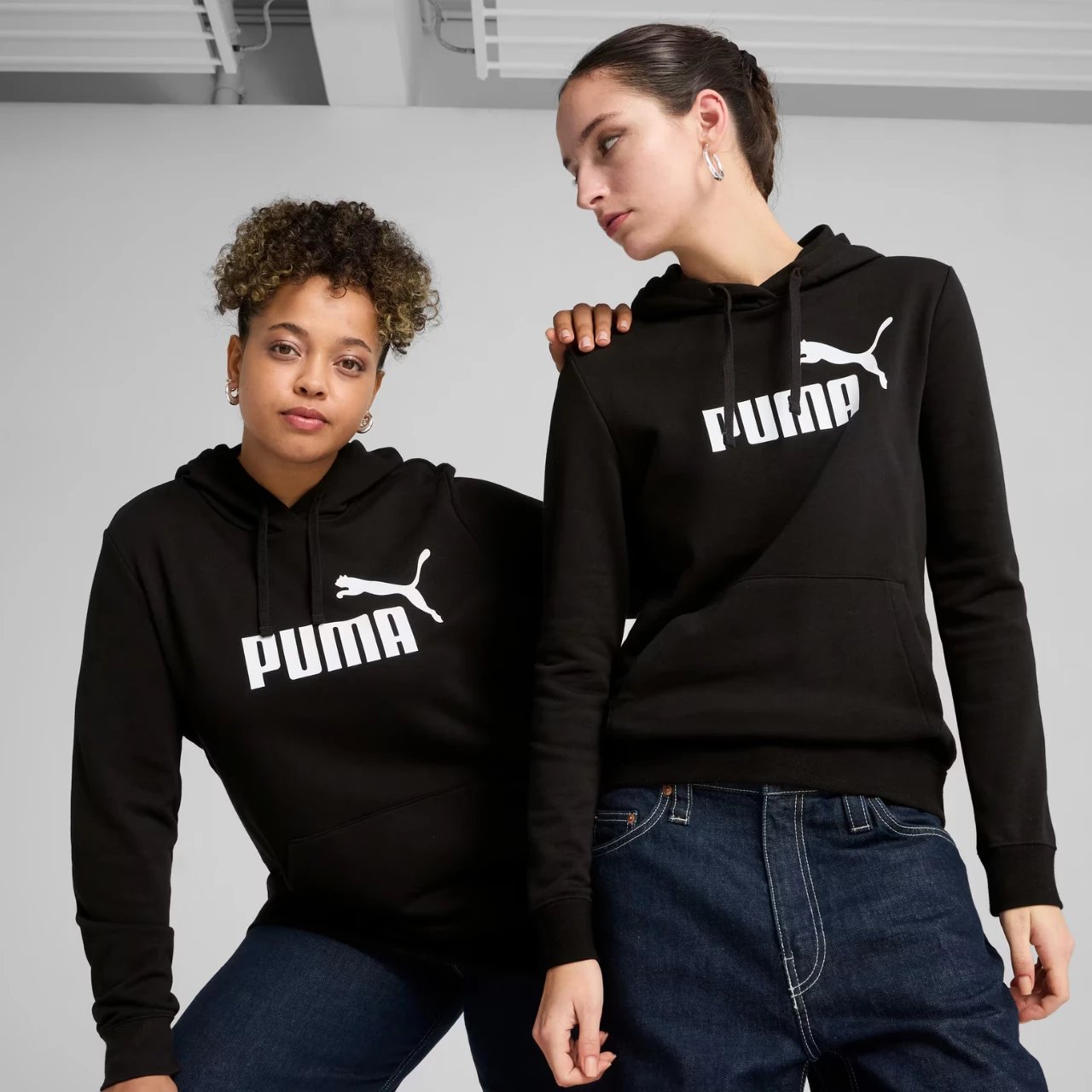 duks për femra Puma, i zi