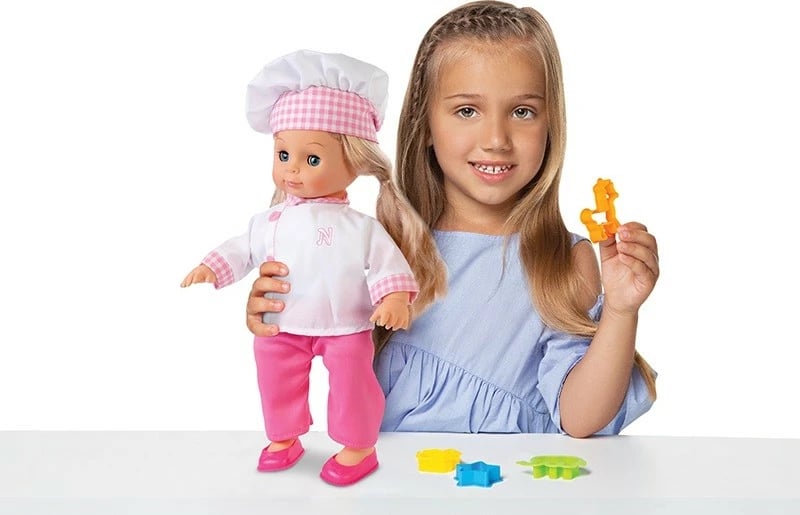 Kukull Natalia Sweet Little Cook 42 cm me aksesorë, rozë