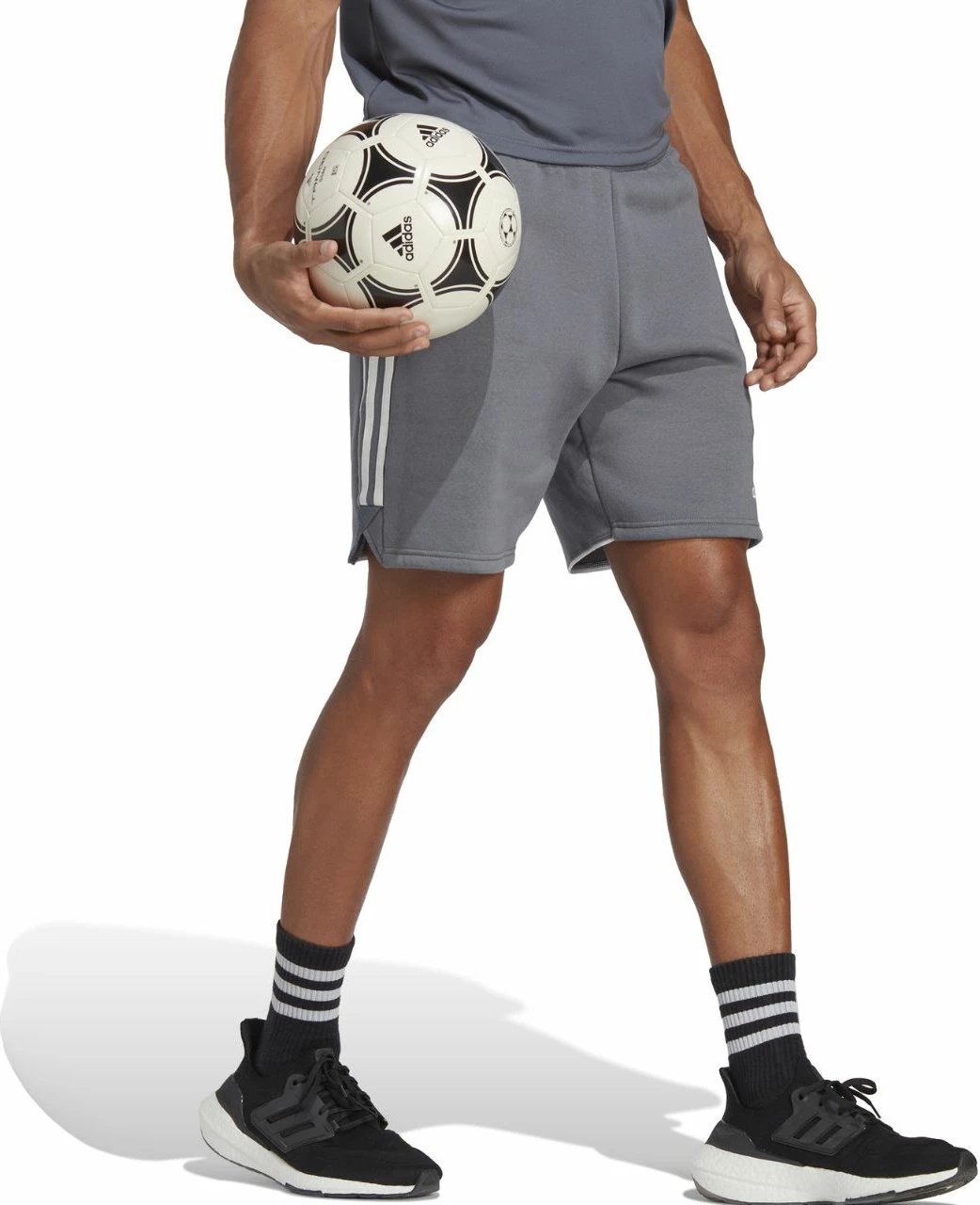Shorce për meshkuj adidas, gri