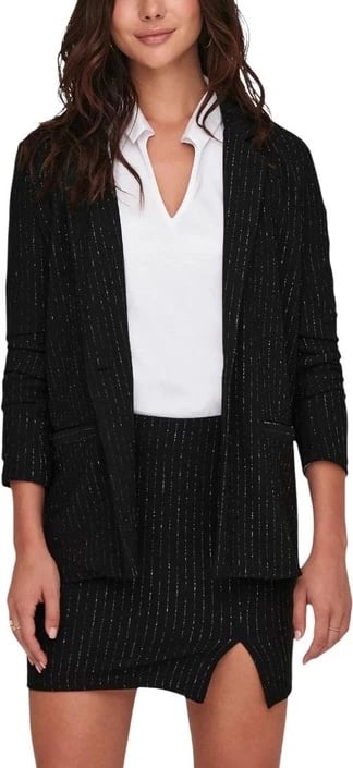 Jakne femra Jacqueline De Yong, e zezë