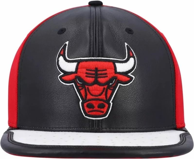 Kapelë Mitchell & Ness për meshkuj, e bardhë