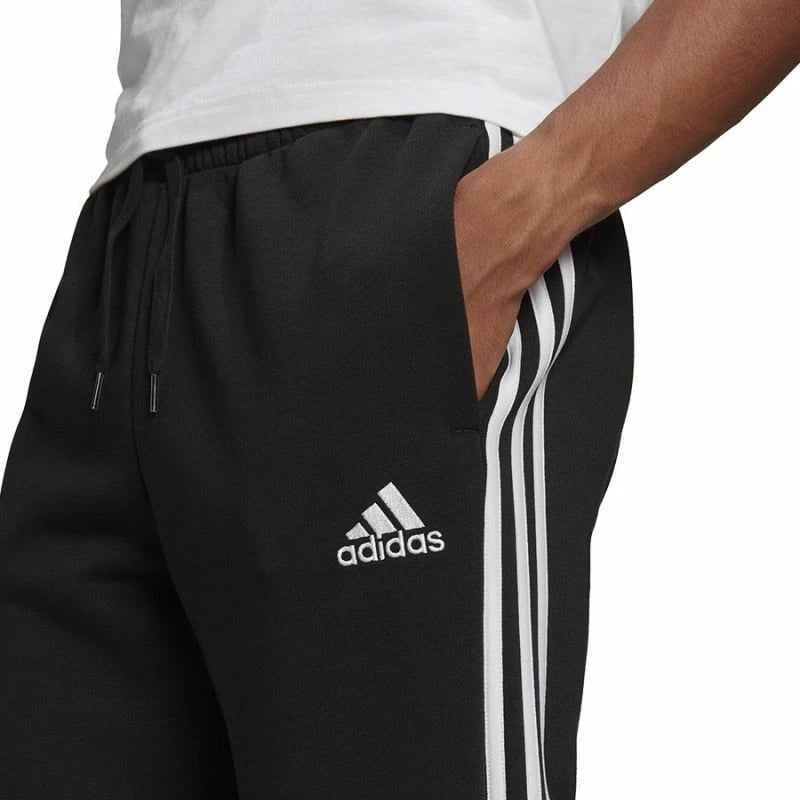 Pantallona sportive adidas për meshkuj, të zezë