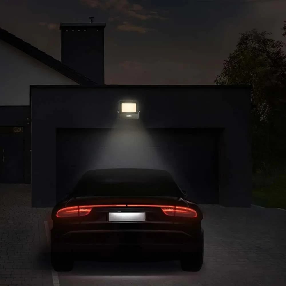 Projektor LED V-TAC VT-138S 30W, Samsung Chip, Sensor lëvizjeje, 3000K, E zezë