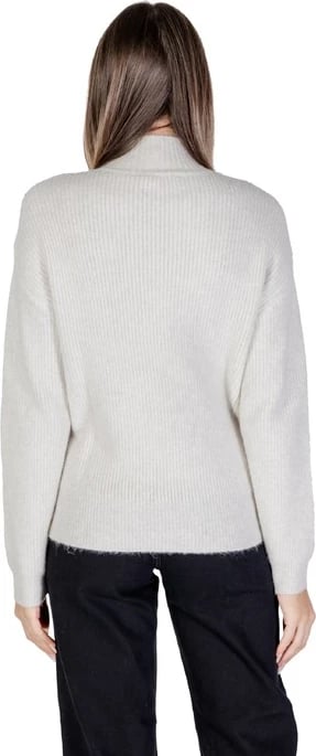 Xhemper Morgan De Toi për femra, të bardhë