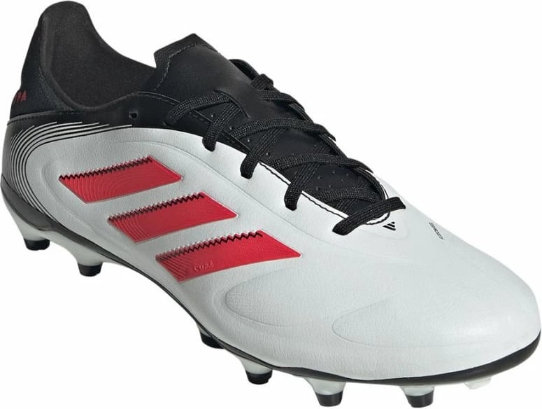 Atlete futbolli adidas për meshkuj, të bardha