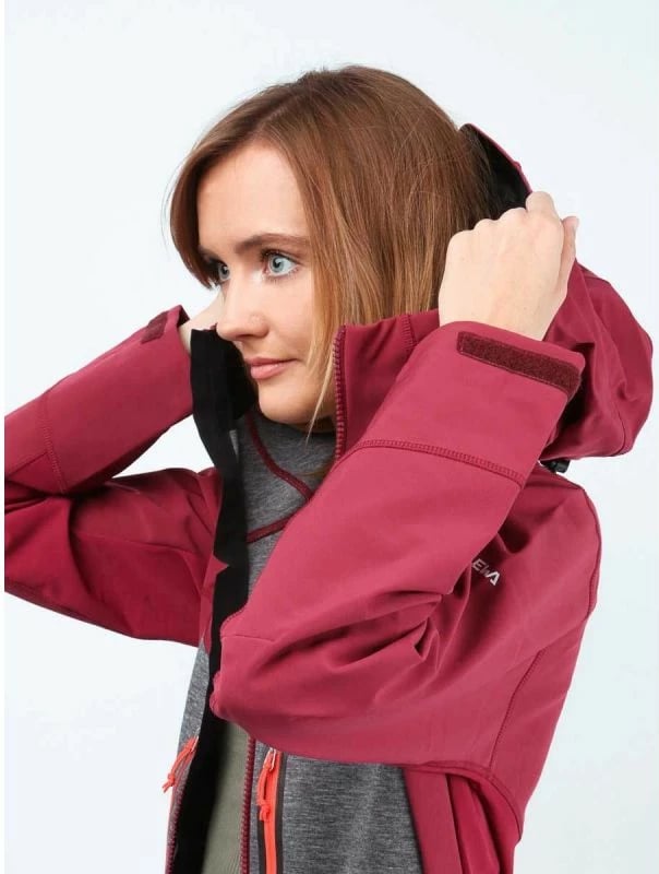 Jakne Salewa femra, e kaltër