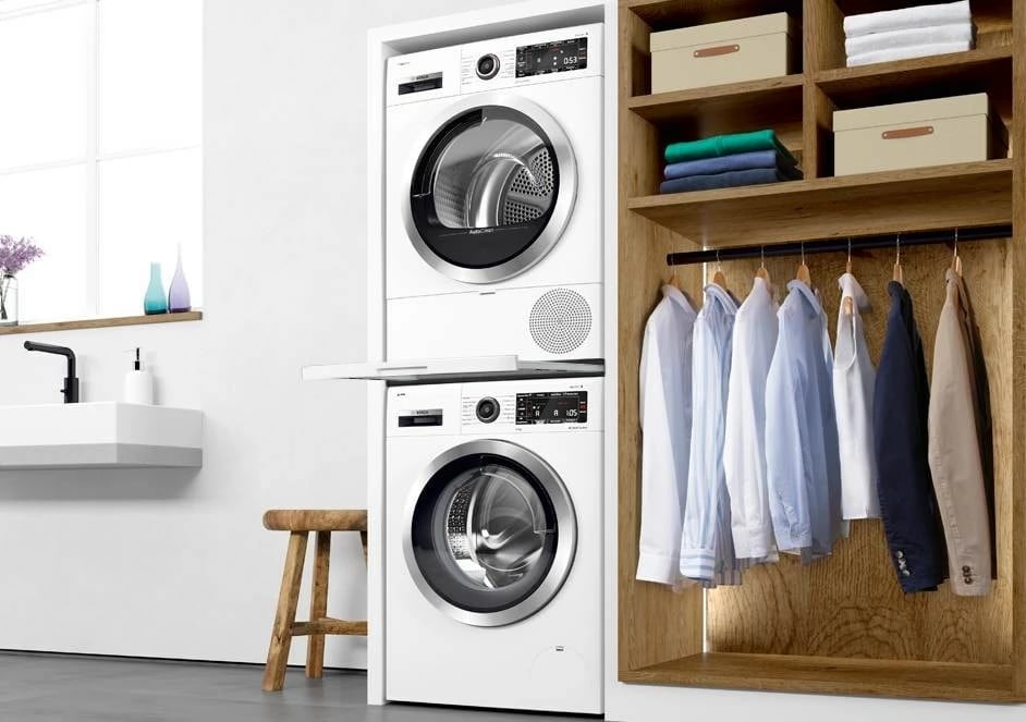 Aksesor lidhës për lavatriçe dhe tharëse Bosch WTZ27410, i bardhë