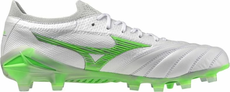 Atlete futbolli Mizuno për meshkuj, të zeza