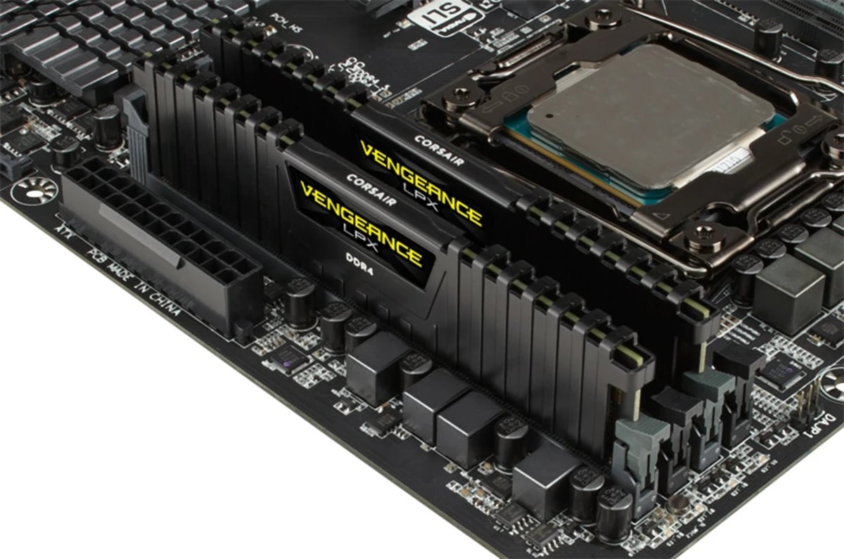 RAM Memorje Corsair Vengeance LPX CMK32GX4M2Z3600C18, 32 GB, 2 x 16 GB, DDR4, 3600 MHz
