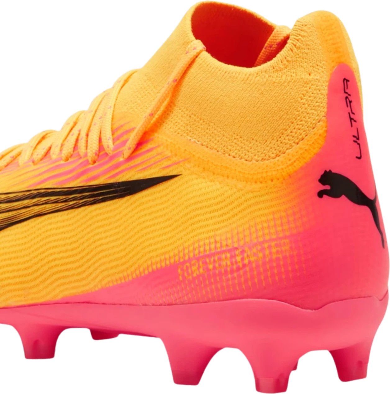 Atlete futbolli për fëmijë Puma, të zeza