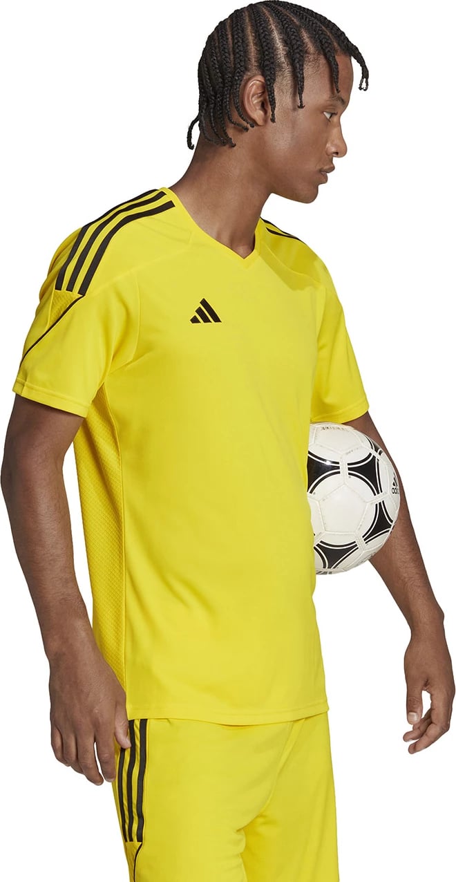 Maicë për meshkuj adidas, e verdhë