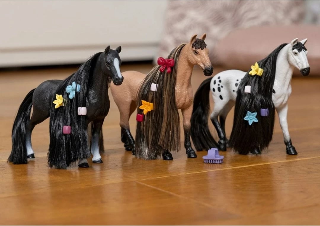 Figurë lodër Schleich HORSE CLUB Sofia’s Beauties, Kali Quarter Horse Mare, E zezë