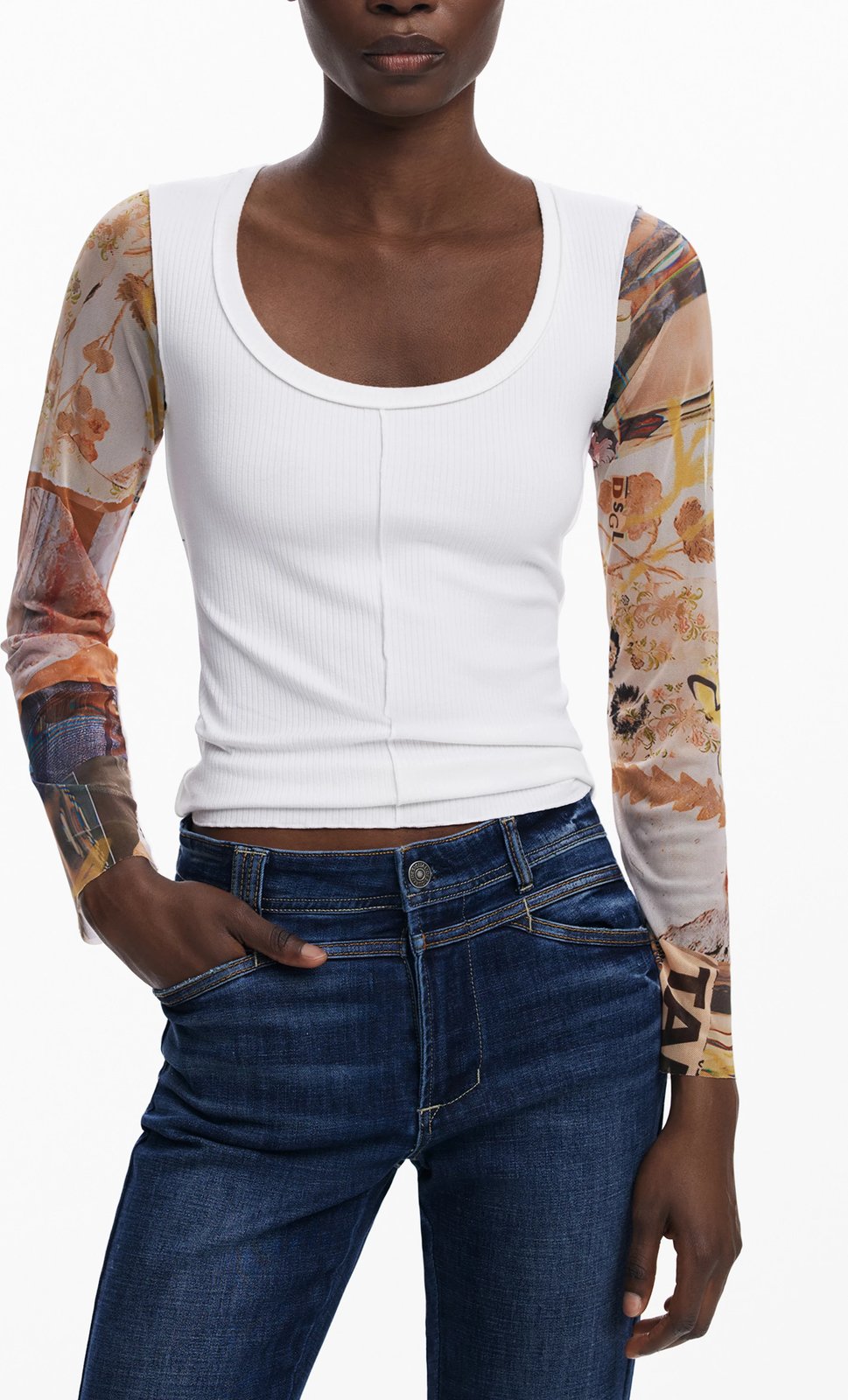 Xhemper femra DESIGUAL, të bardhë