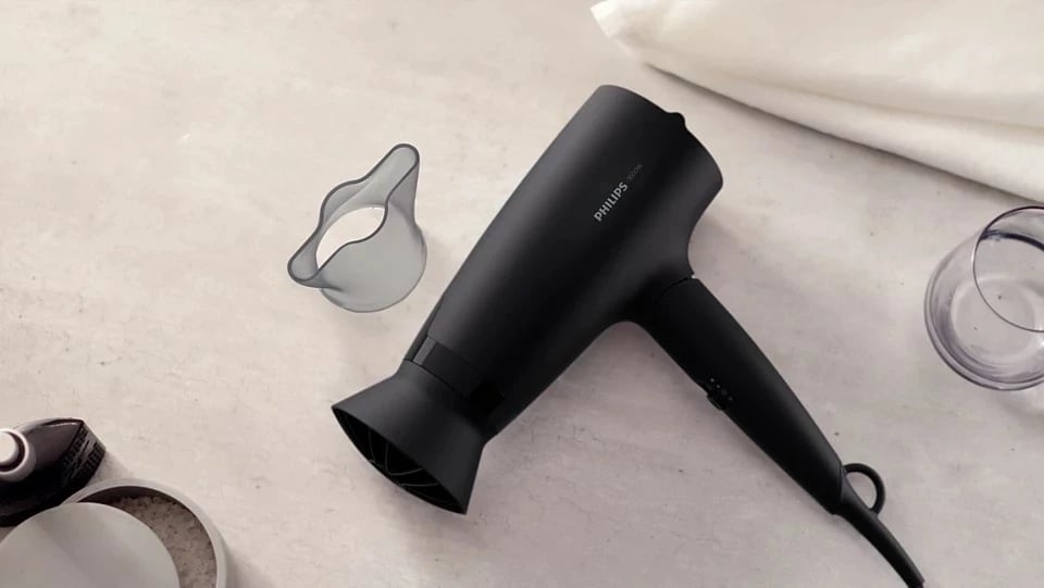 Tharëse flokësh Philips 3000 BHD308/10, e zezë