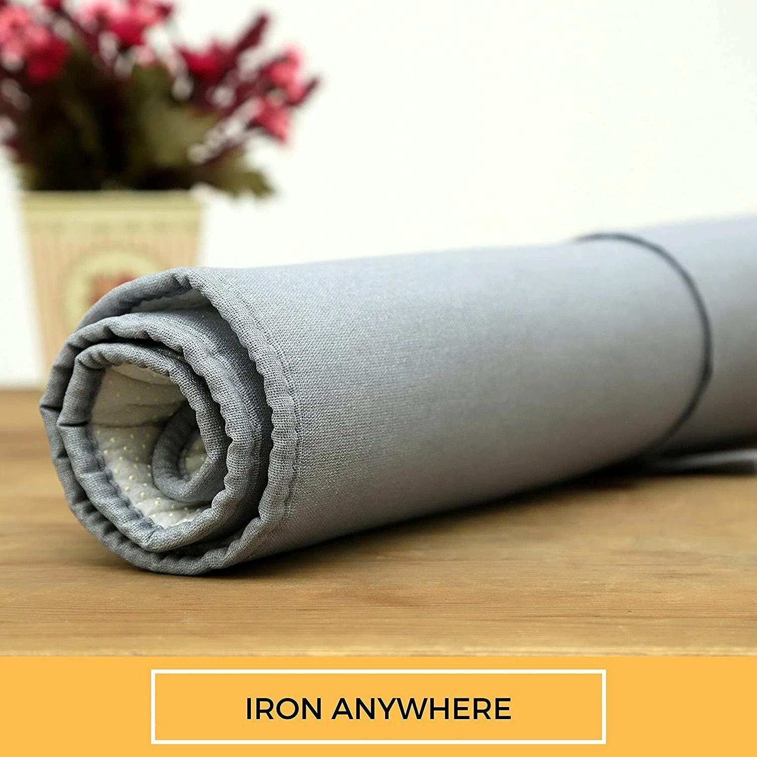 Mbulesë për dërrasë hekurosjeje, ngjyrë argjendi, L'essentiel Utumat 001, 54x71x2 cm Mbulesë për dërrasë hekurosjeje, ngjyrë argjendi, L'essentiel Utumat 001, 54x71x2 cm