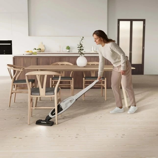 Fshesë Electrolux ES52CB18SH, me bateri, e bardhë