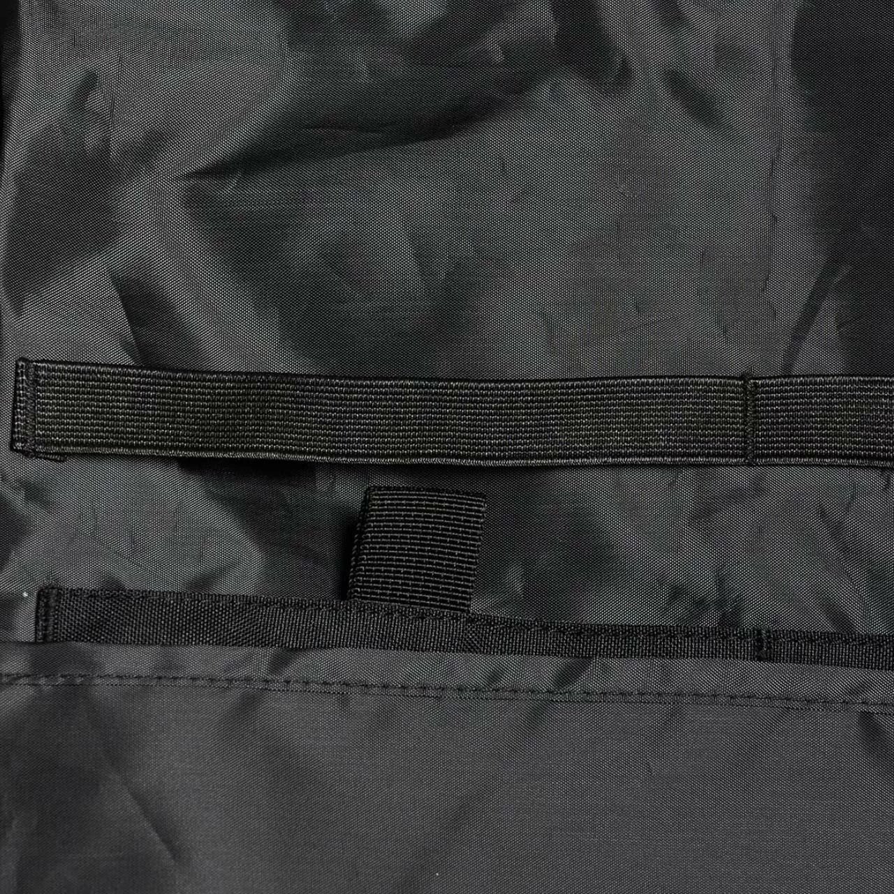 Çantë për atlete unisex 4F, e zezë