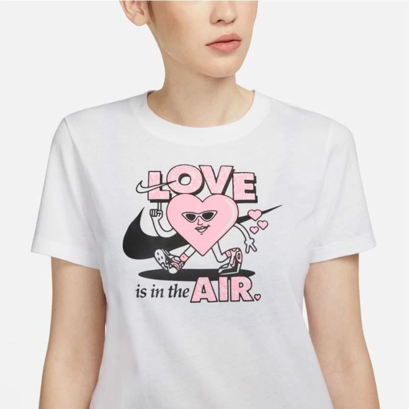 Maicë Nike Sportswear për femra, e bardhë
