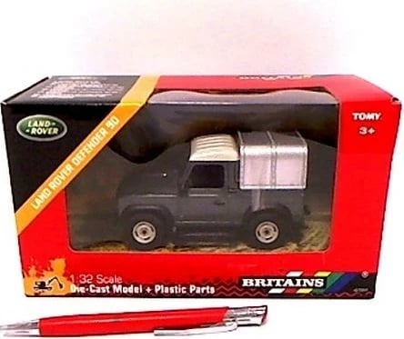 Lodër makinë TOMY Land Rover Defender 90 me canopy, e zezë
