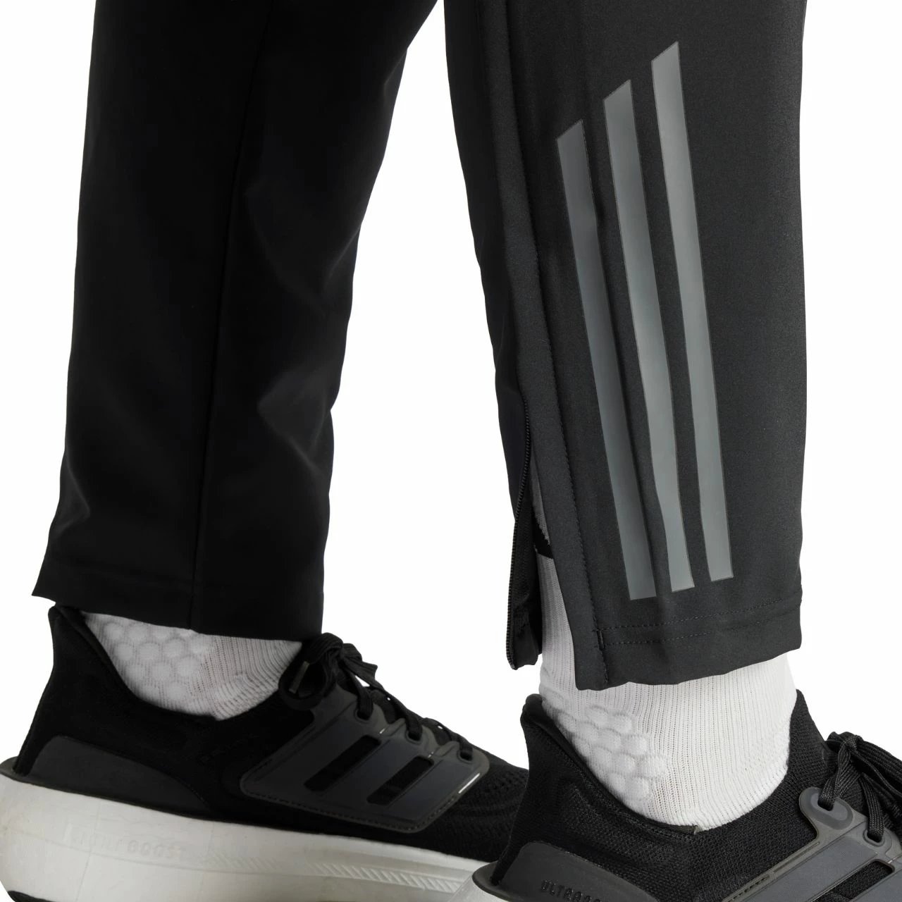 Pantallona sportive për meshkuj adidas, të zeza