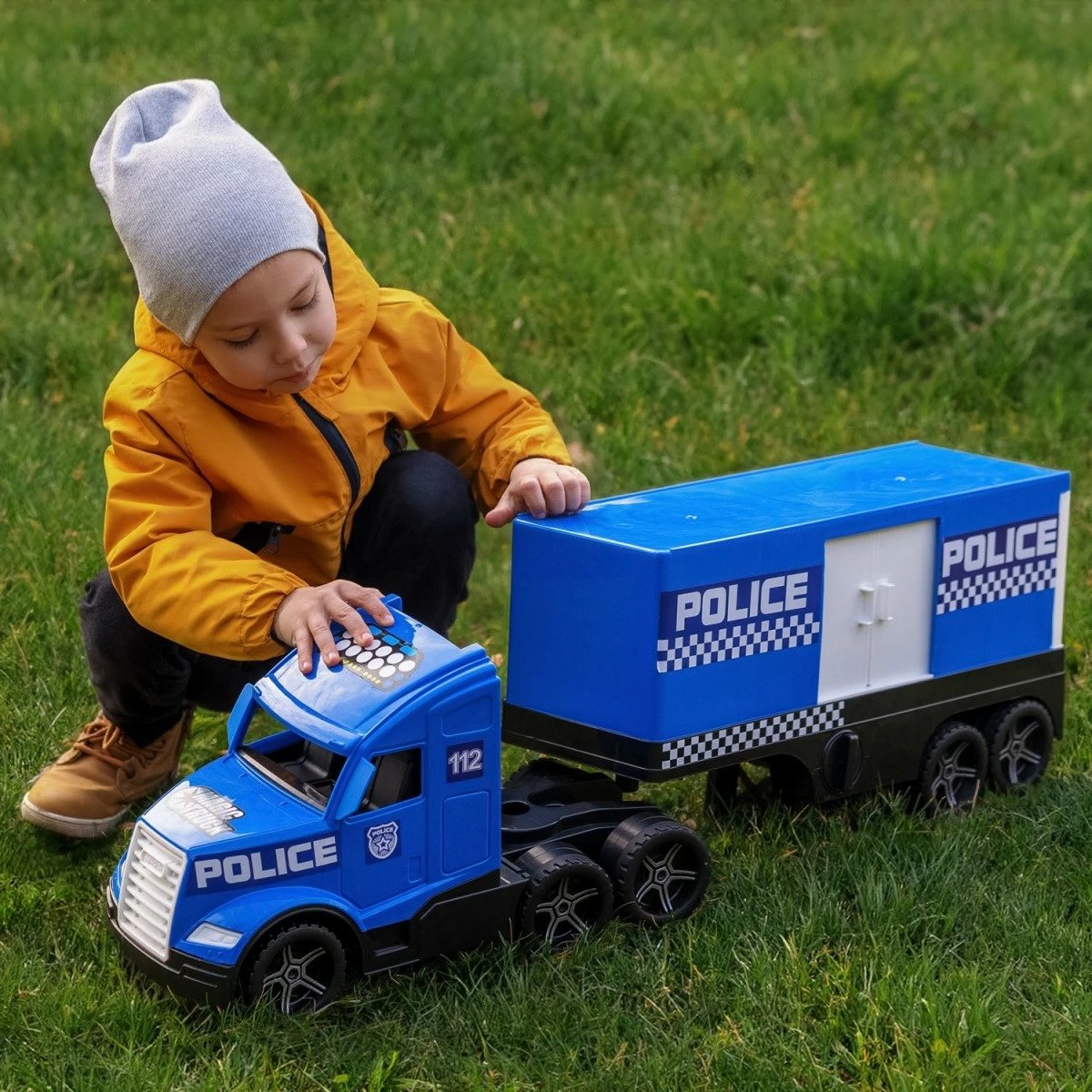Kamion lodër policie Wader Magic Truck Action, plastikë, 81 cm, kaltër/bardhë/zezë
