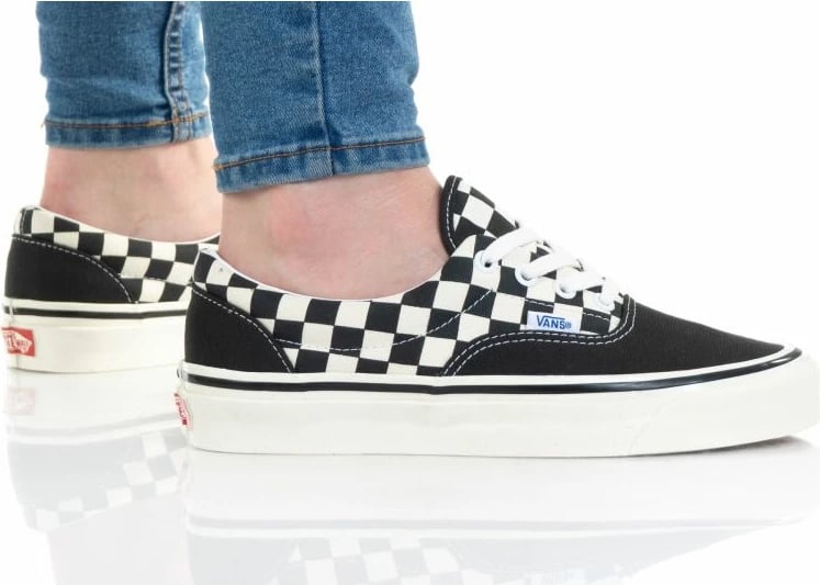 Këpucë Vans Era 95 Dx për meshkuj dhe femra, të bardha e të zeza