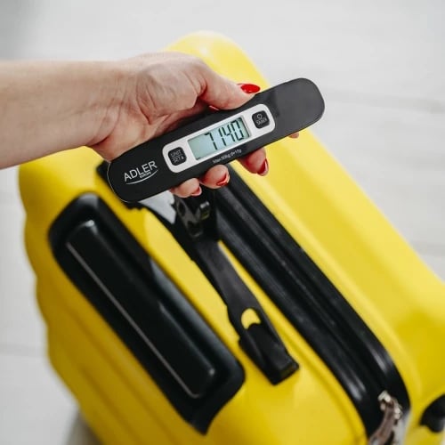 Peshore bagazhi Adler AD 8190, 50kg, saktësi 10g, LCD me ndriçim të bardhë, njësi g/kg/oz/lb, rrip polipropileni, CR2032, e zezë