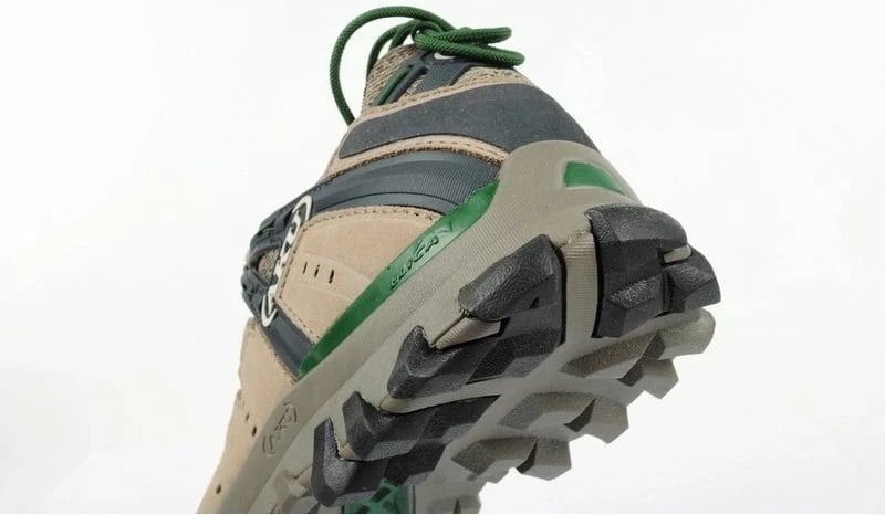 Atlete hikingu për meshkuj Aku, bezhë-kafe