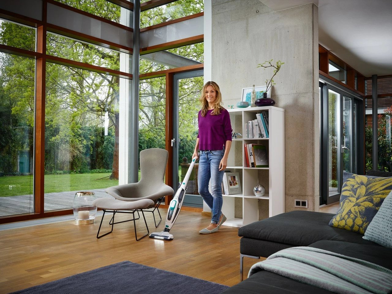 Fshesë elektrike pa kabllo Leifheit PowerVac 2in1, 20V, pa qese, bardhë/kaltër