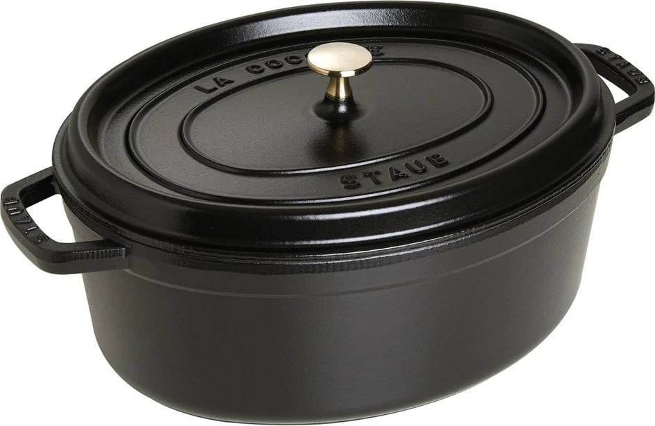 Tenxhere ovale prej gize STAUB 6.7 litra, e zezë