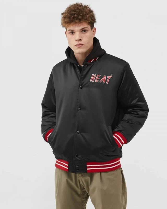 Jakne për meshkuj Mitchell & Ness, e zezë