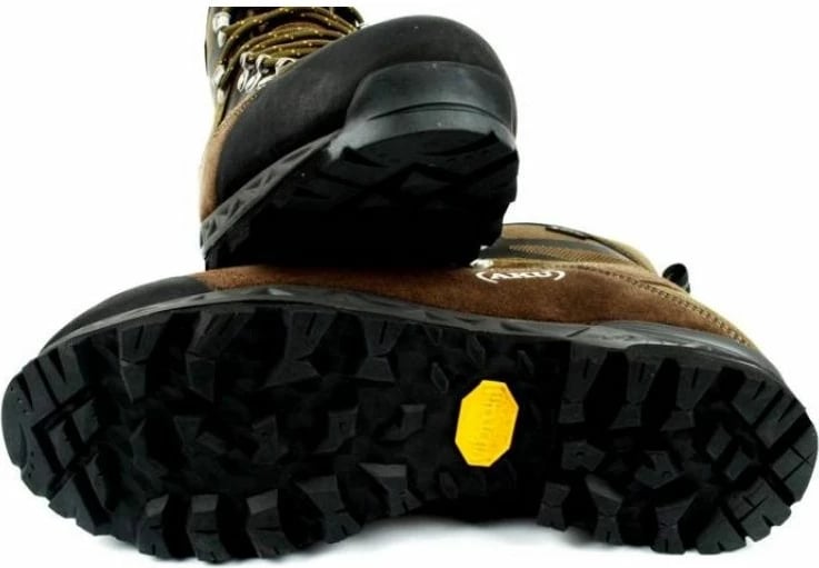 Atlete për meshkuj Aku, kafe