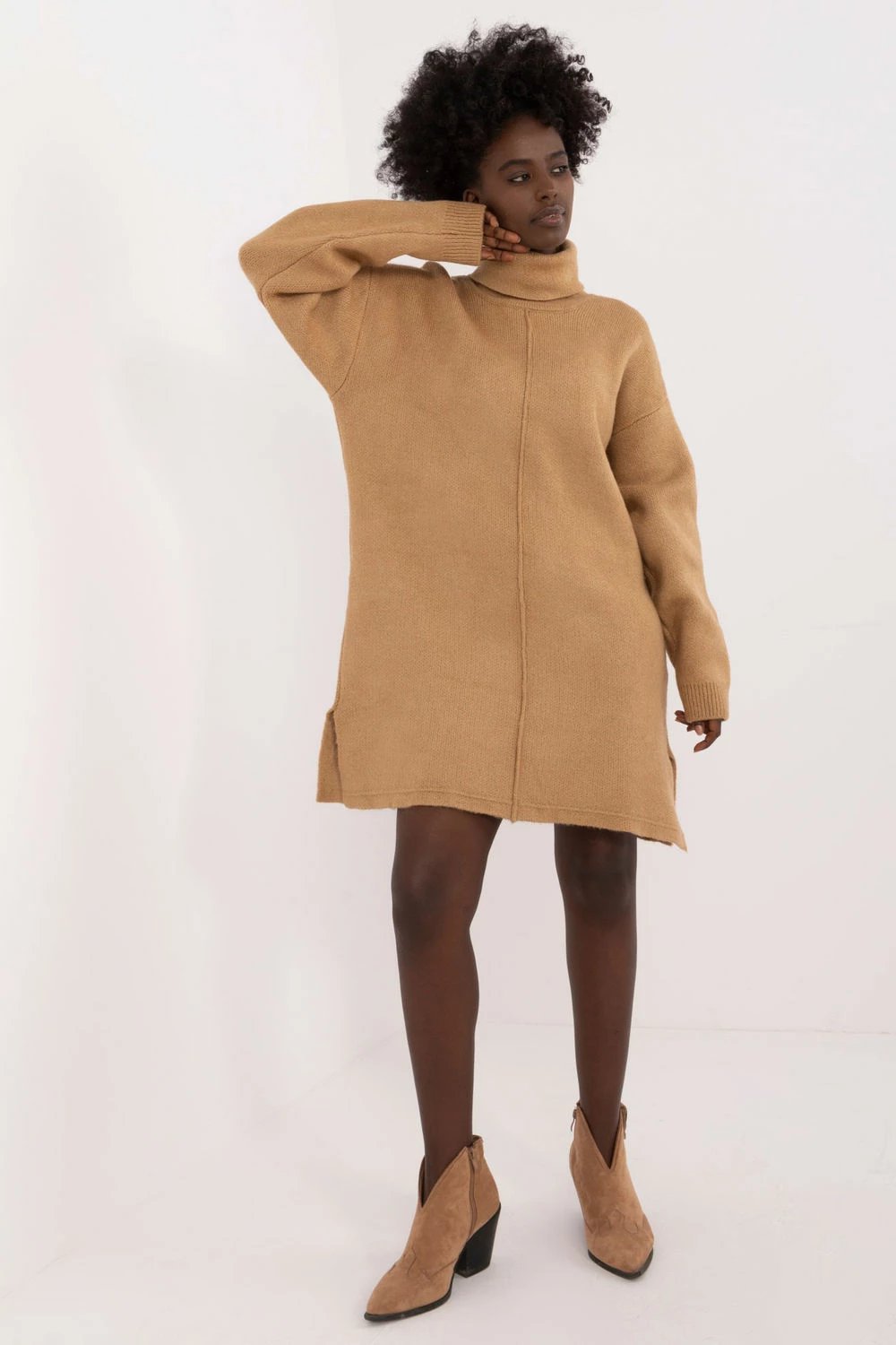 Fustan Badu 199608, kafe