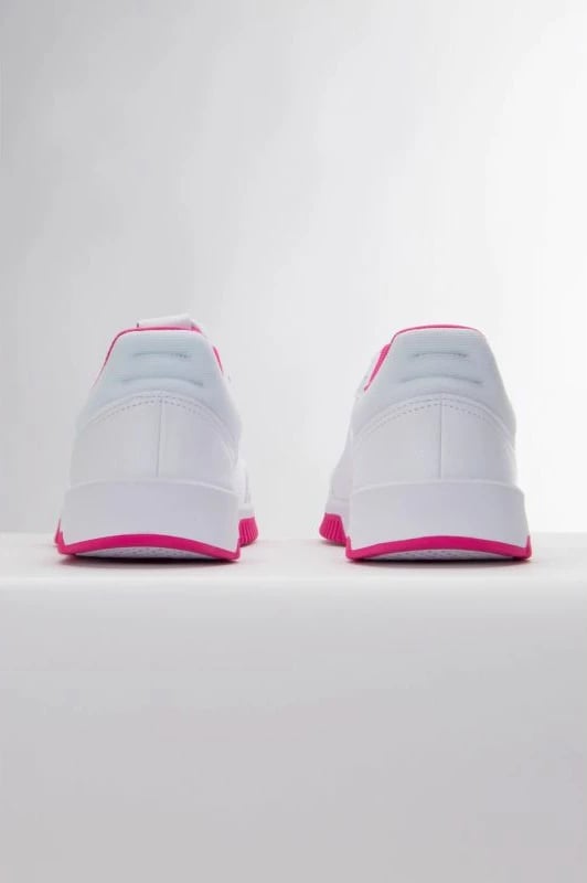 Atlete për femra adidas, të bardha dhe rozë