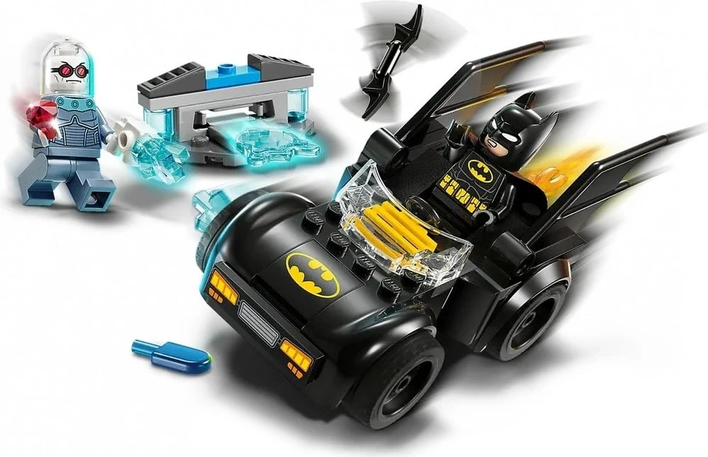 Set LEGO Batman 76301 Batman & Batmobile vs. Mr. Freeze