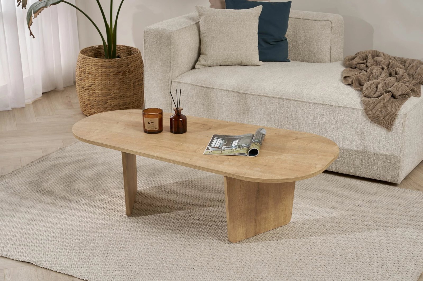 Tavolinë kafeje Nordure, ovale, ngjyrë lisi