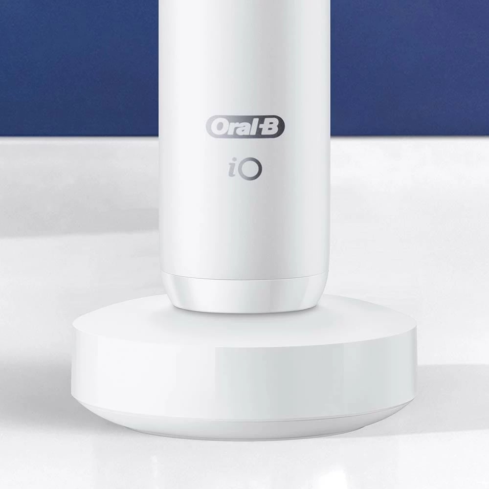 Furçë dhëmbësh rrotulluese Oral-B iO 4210201363064, Adult, Daily care, Deep clean, Gum care, Sensitive, Whitening, White