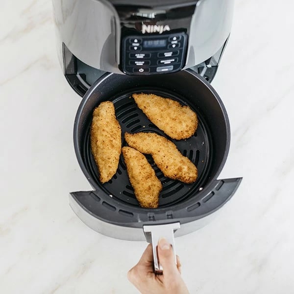Fritezë me ajër të nxehtë Ninja AF100, 3.8 L, e zezë