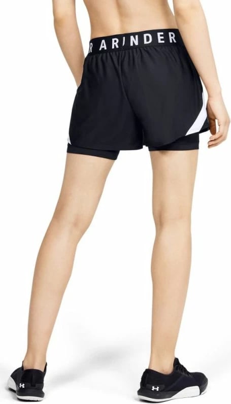 Shorce për femra Under Armour, të zeza