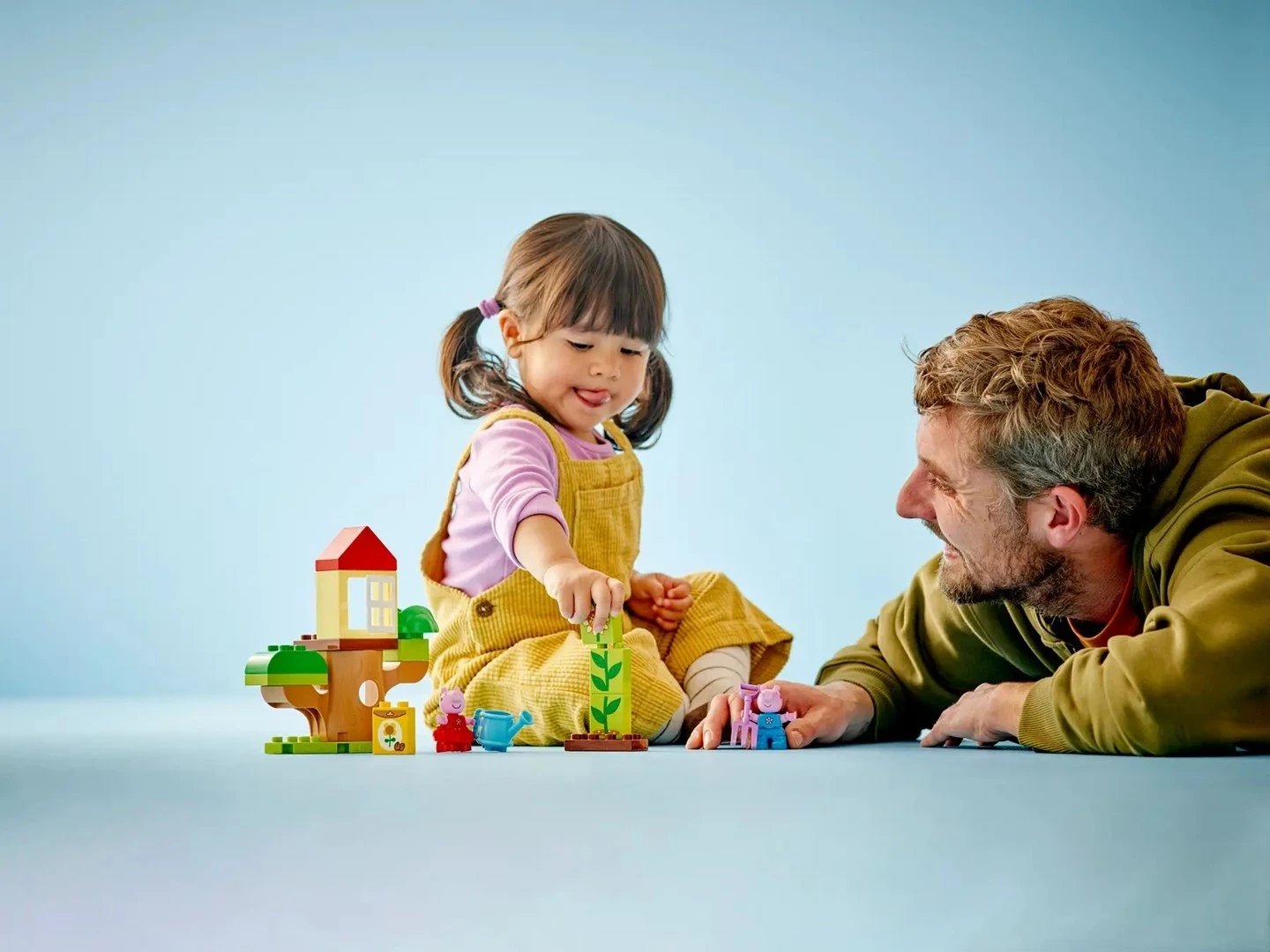 Blloqe LEGO DUPLO 10431 Peppa Pig Kopshti dhe Shtëpia në Pemë