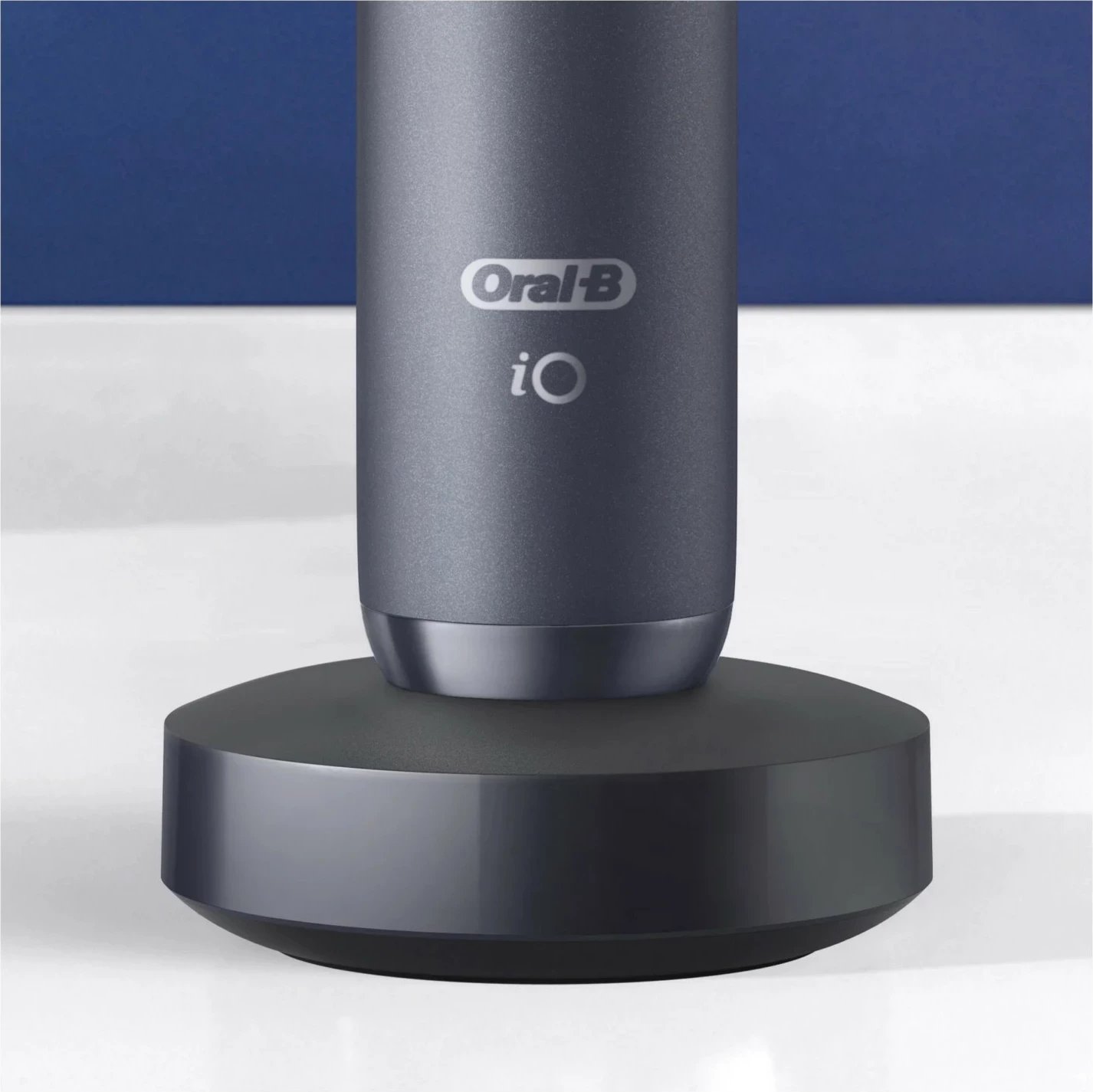 Furçë dhëmbësh elektrike Oral-B iO Series 7, magnetike, 5 mënyra pastrimi, e zezë