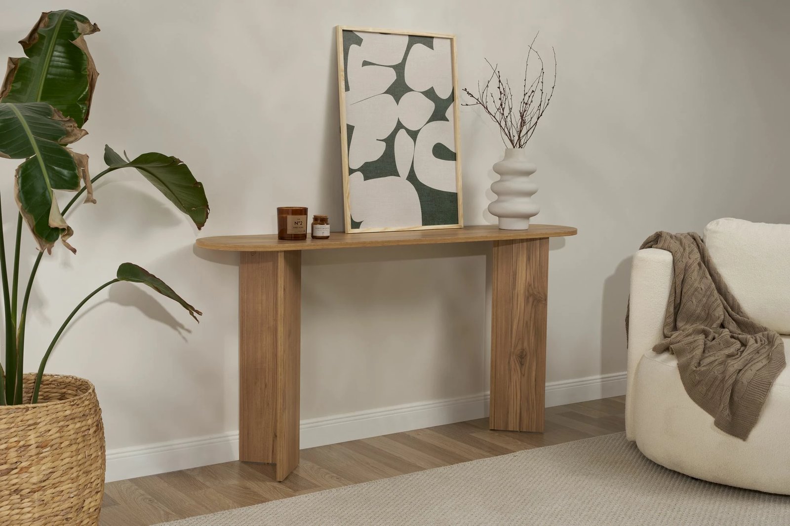 Komodë anësore Nordure, Sira, ngjyrë lisi