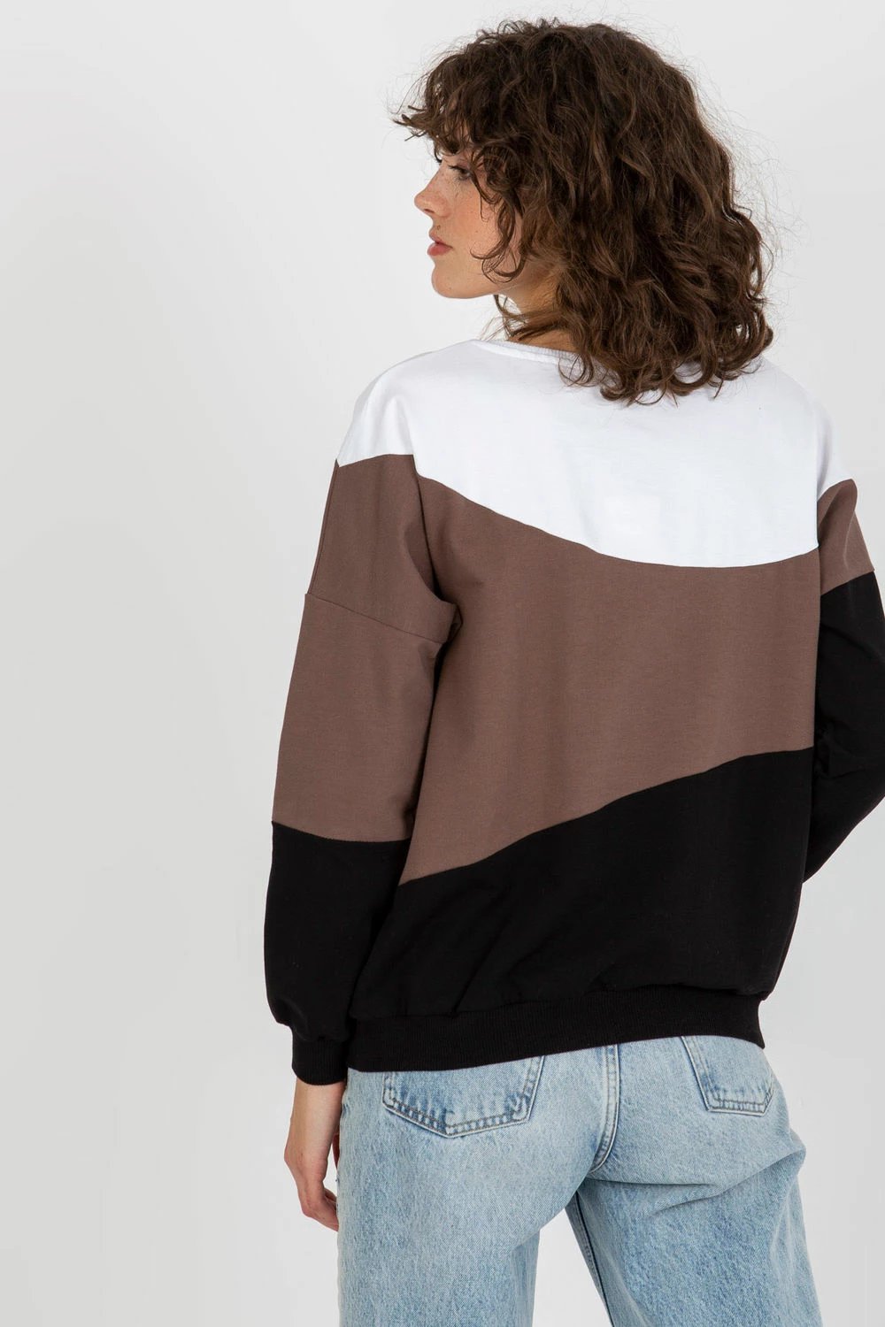 Sweatshirt Relevance 185961, e zezë