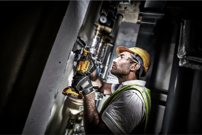 Mjet multifunksional DeWALT DCS356N-XJ, brushless, 18V XR, 3 shpejtësi, zi/verdhë Mjet multifunksional DeWALT DCS356N-XJ, brushless, 18V XR, 3 shpejtësi, zi/verdhë