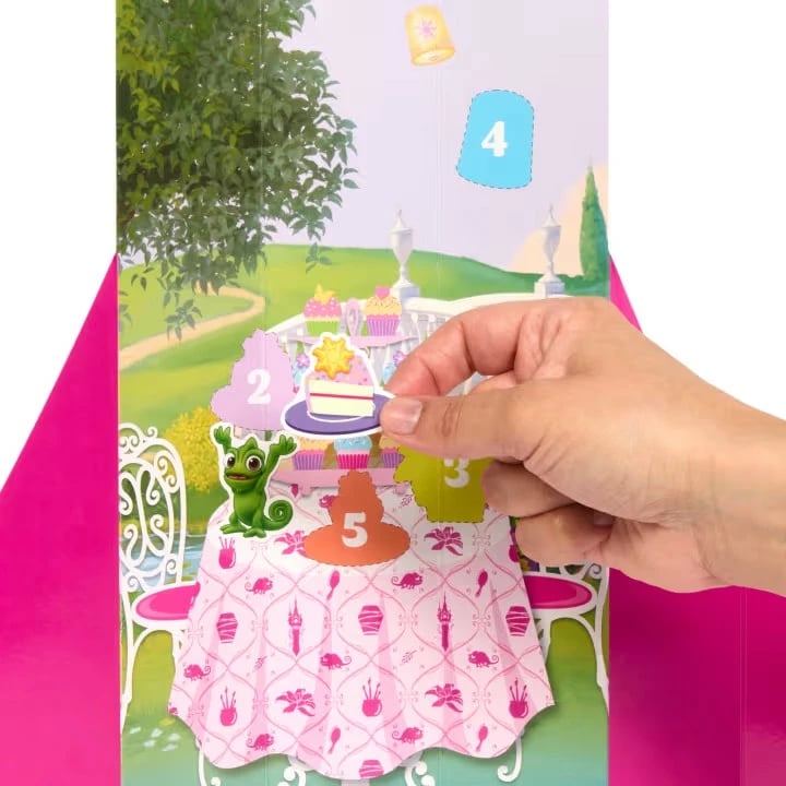 Kukull Disney Princess Mattel Spin & Reveal Roszpunka (Rapunzel), me aksesorë dhe ngjitëse