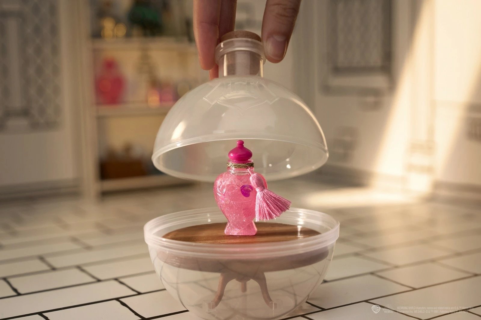 Set figurina Miniverse Harry Potter Make It Mini Potions, MGA, 15 copë