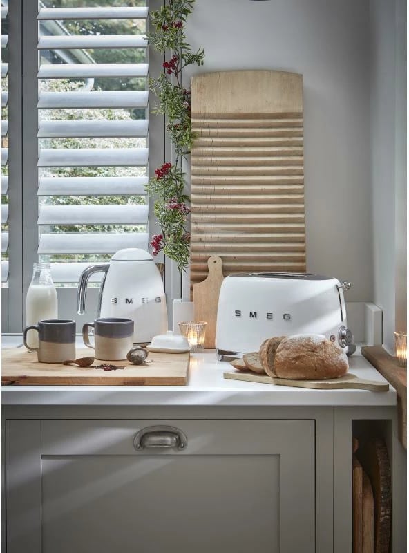 Toster, SMEG, TSF01WHMEU, 370x235x250 mm, e bardhë mat